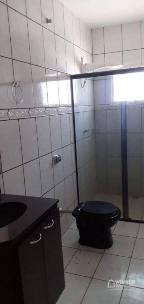 Casa à venda com 5 quartos, 220m² - Foto 9