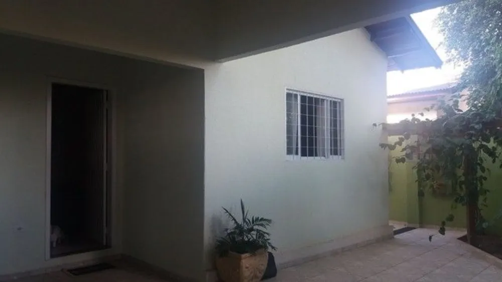 Casa, 3 quartos, 240 m² - Foto 2