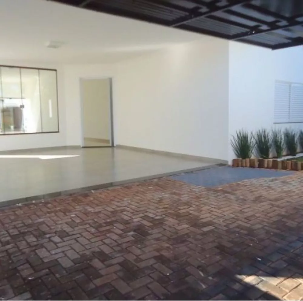 Sobrado à venda com 4 quartos, 380m² - Foto 2