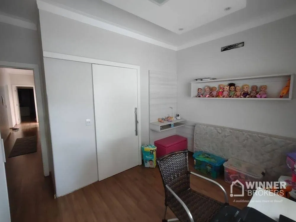 Casa, 3 quartos, 210 m² - Foto 10