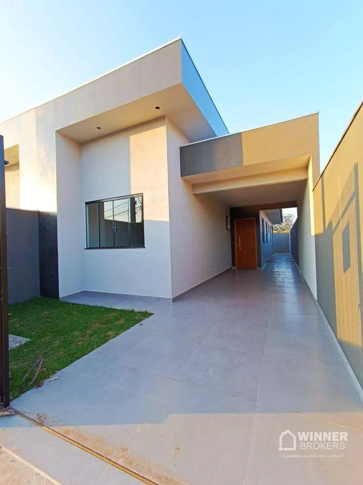 Casa à venda com 3 quartos, 92m² - Foto 1