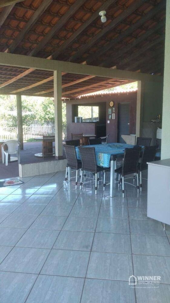 Chácara à venda com 2 quartos, 270m² - Foto 2