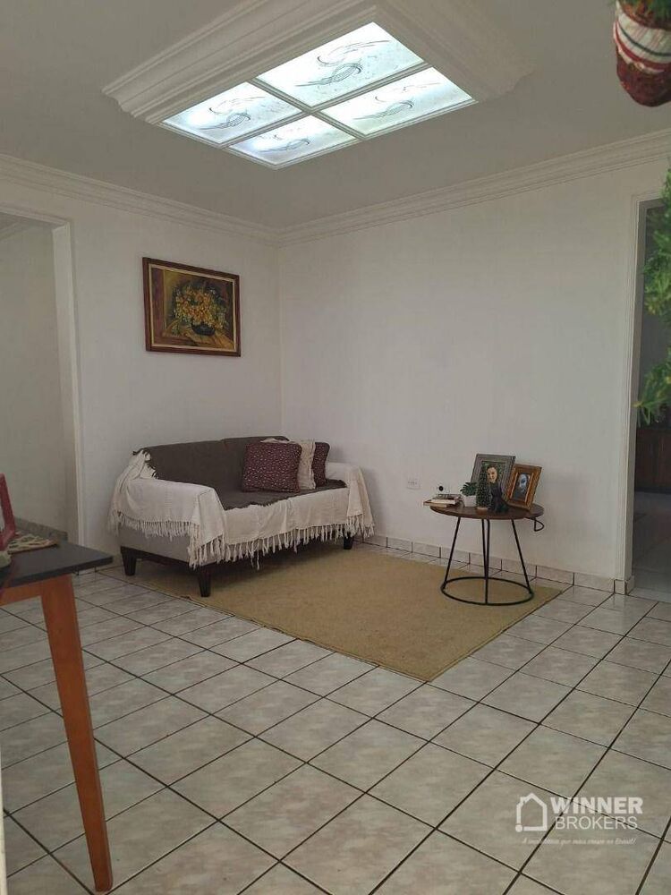 Casa, 3 quartos, 217 m² - Foto 2