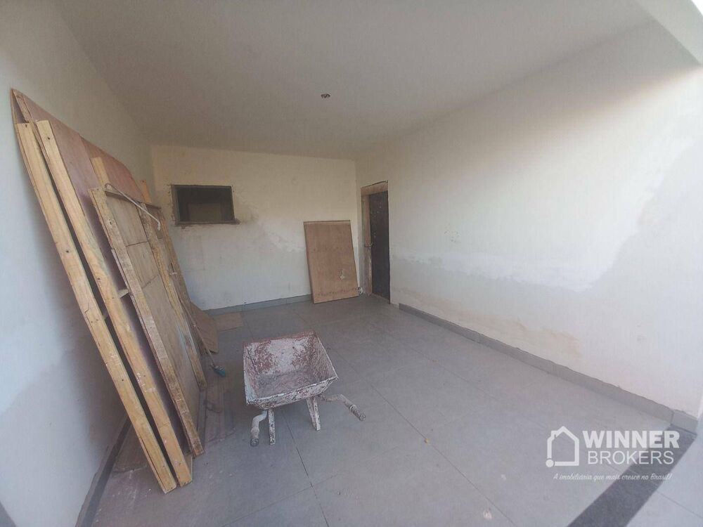 Sobrado para alugar com 3 quartos, 200m² - Foto 1
