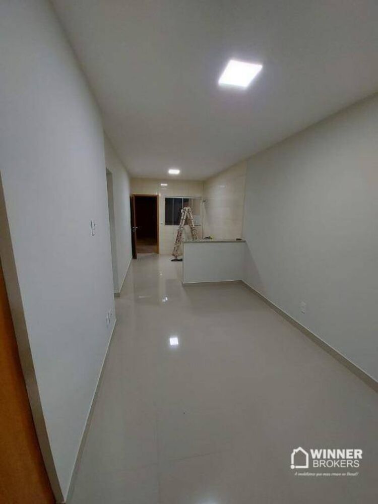 Casa à venda com 3 quartos, 70m² - Foto 6