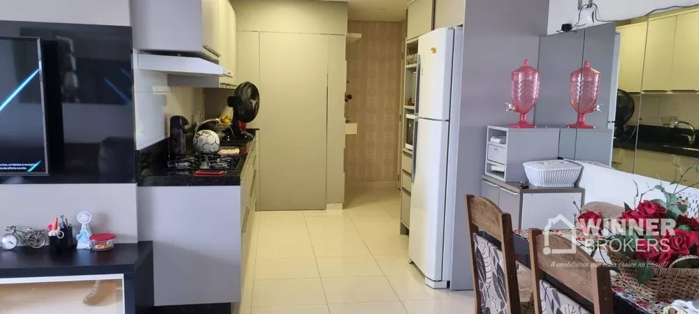 Apartamento à venda com 2 quartos, 87m² - Foto 4