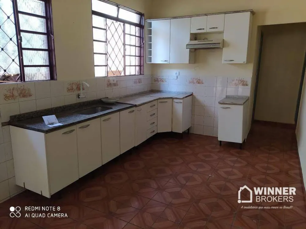 Sobrado, 4 quartos, 270 m² - Foto 1