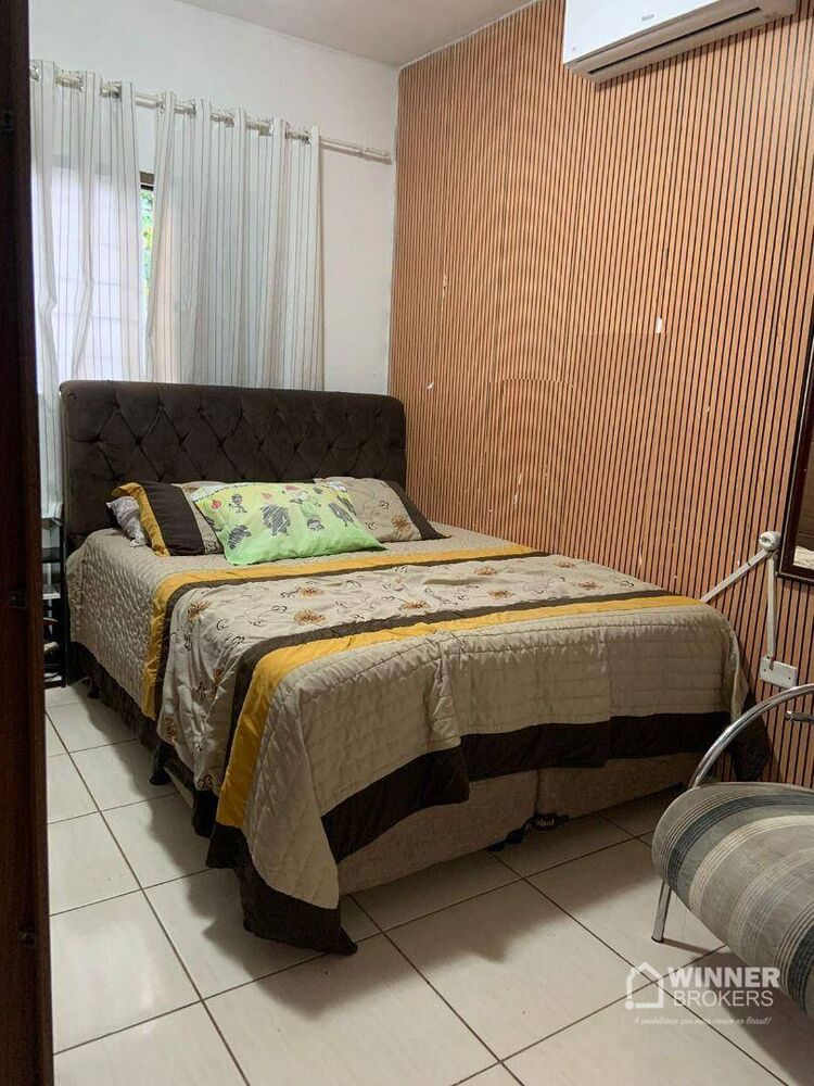 Casa à venda com 2 quartos, 72m² - Foto 4