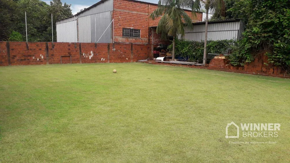 Chácara, 4 quartos, 1340 m² - Foto 4