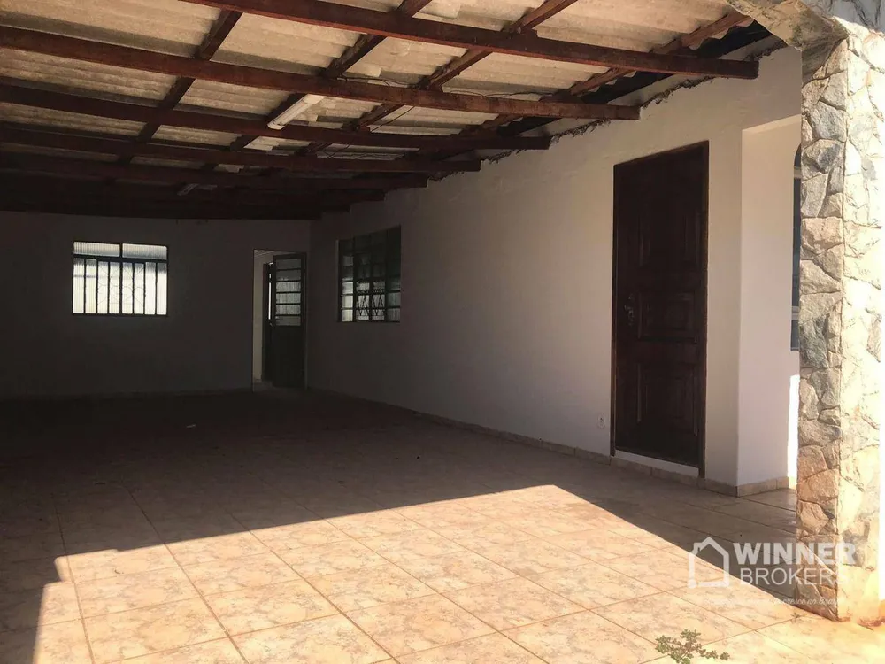 Casa, 3 quartos, 90 m² - Foto 2