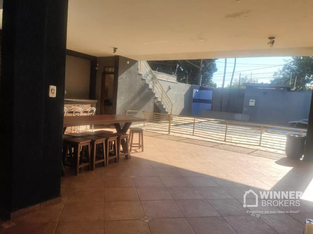 Sobrado à venda com 4 quartos, 350m² - Foto 4