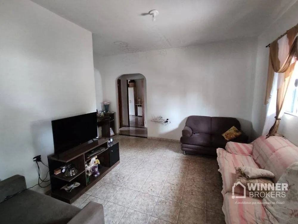 Casa, 3 quartos, 95 m² - Foto 2