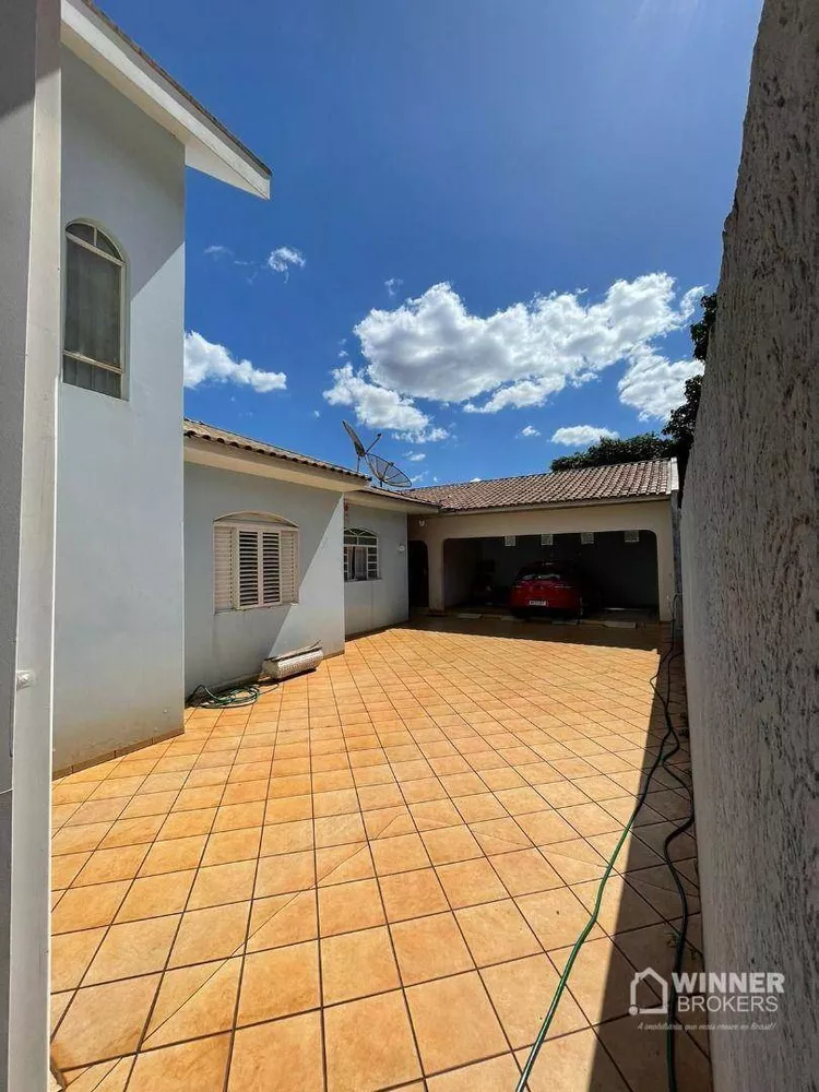 Sobrado à venda com 3 quartos, 248m² - Foto 11