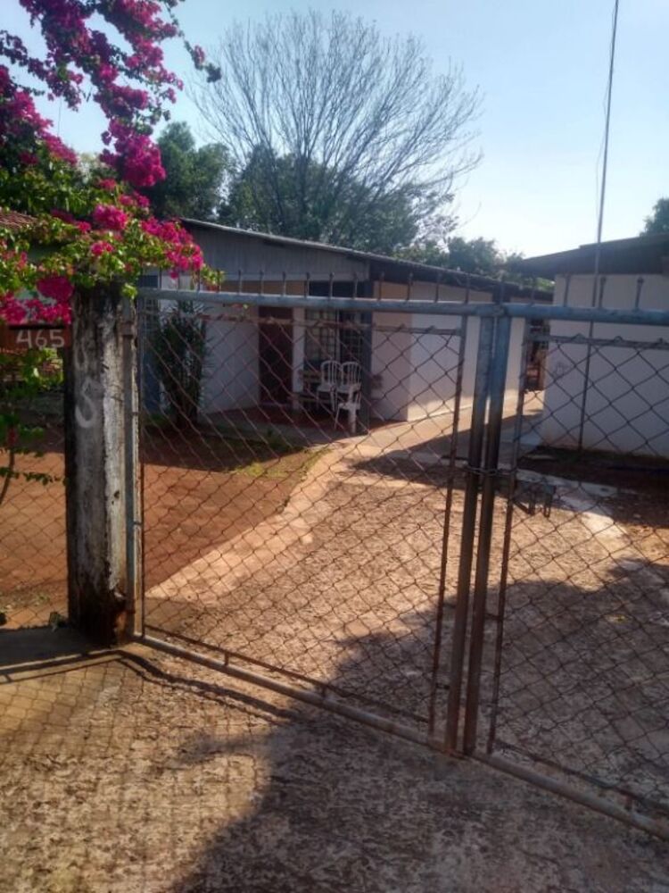 Chácara, 3 quartos, 2520 m² - Foto 1