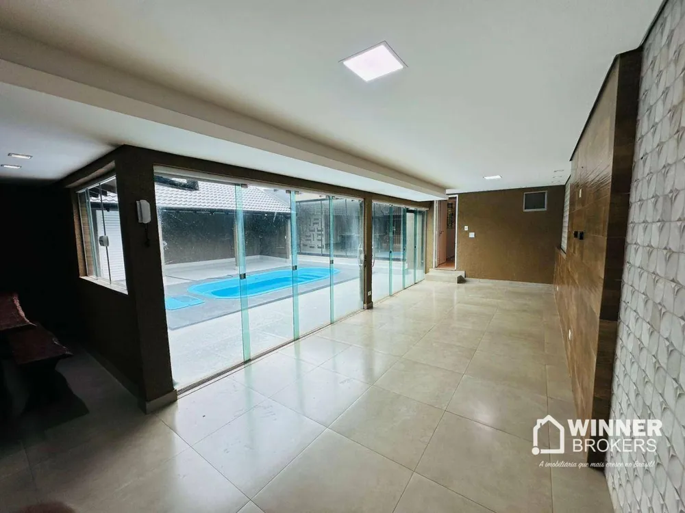 Casa, 3 quartos, 290 m² - Foto 4