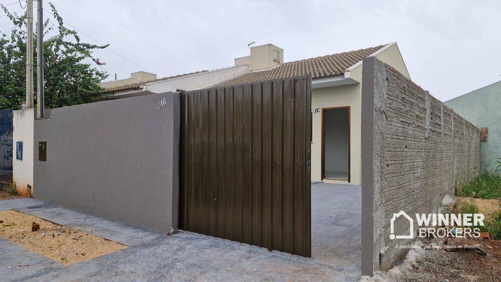 Casa à venda com 2 quartos, 45m² - Foto 2