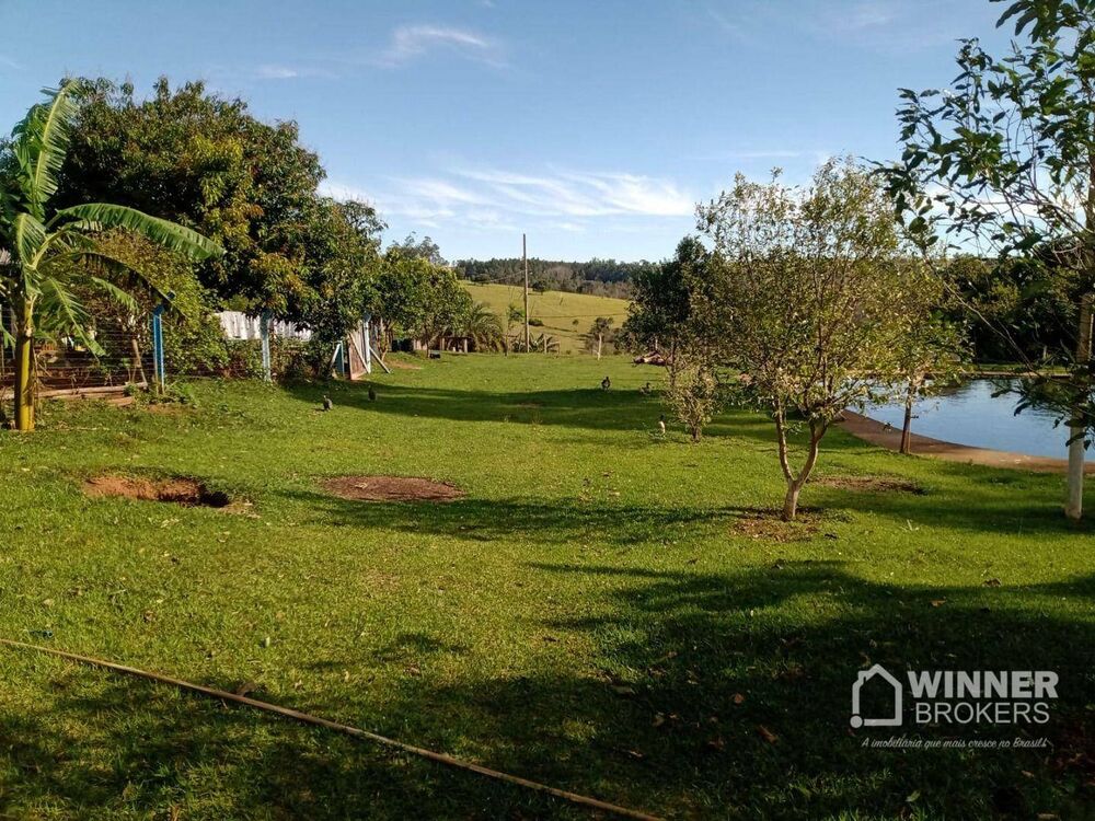 Chácara à venda com 3 quartos, 100m² - Foto 7