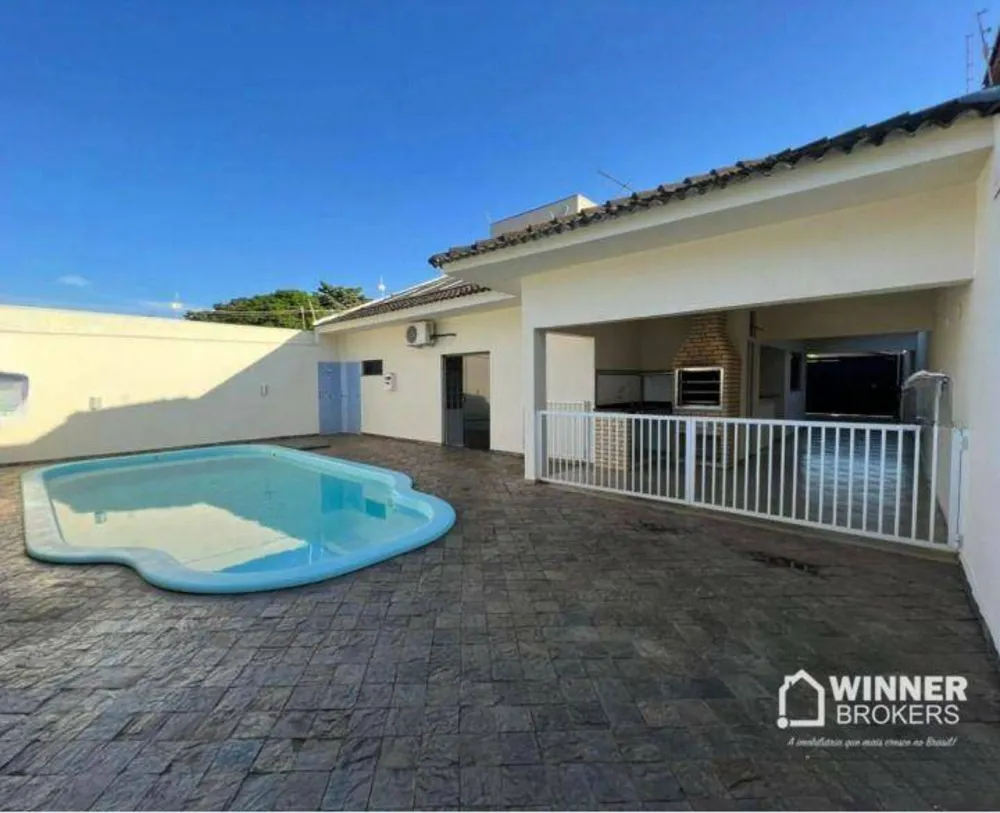 Casa, 3 quartos, 190 m² - Foto 2