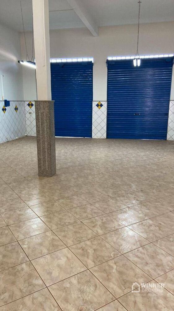 Sobrado à venda com 3 quartos, 420m² - Foto 1