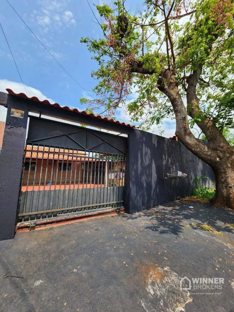 Casa à venda com 3 quartos, 140m² - Foto 1