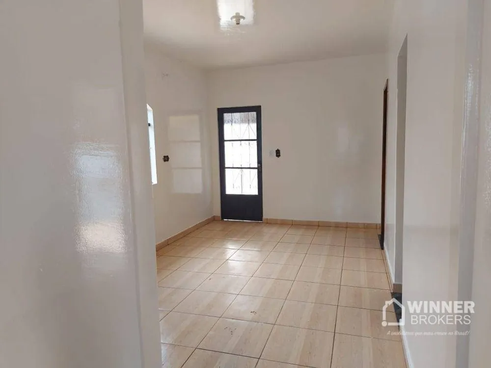 Casa, 4 quartos, 180 m² - Foto 2