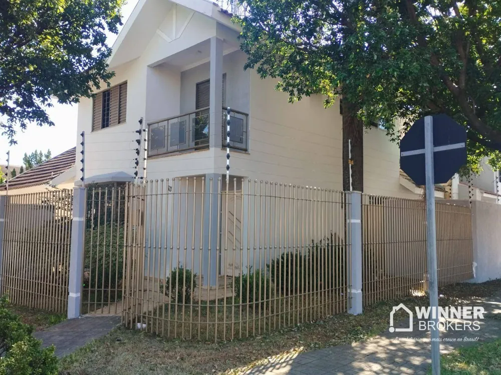 Sobrado, 3 quartos, 243 m² - Foto 2