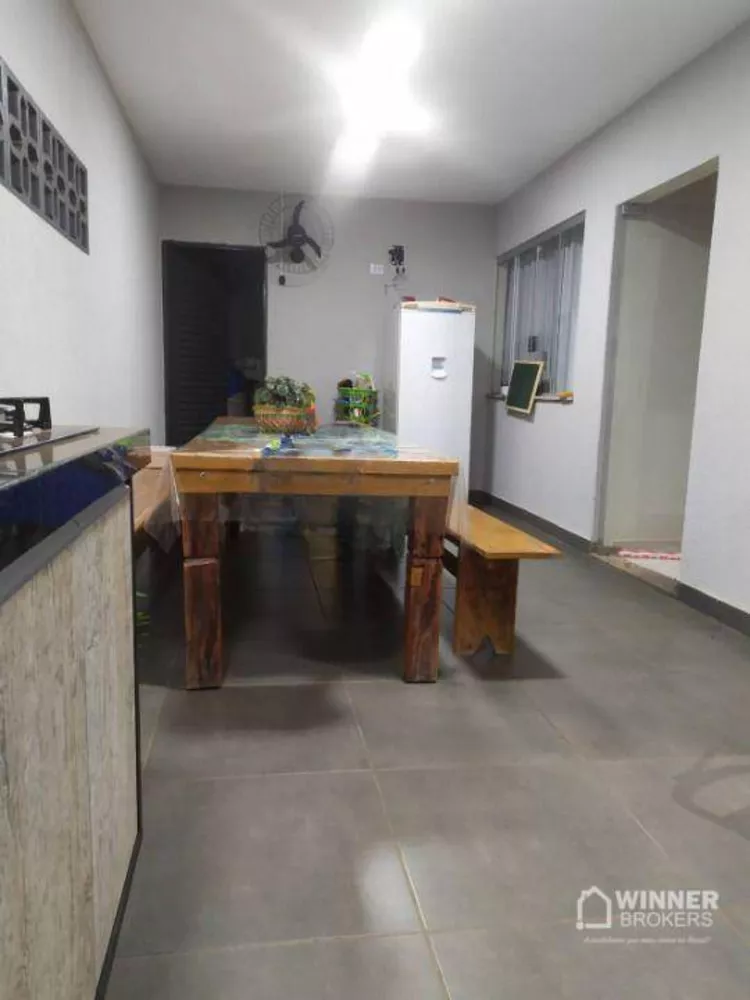 Casa à venda com 2 quartos, 110m² - Foto 3