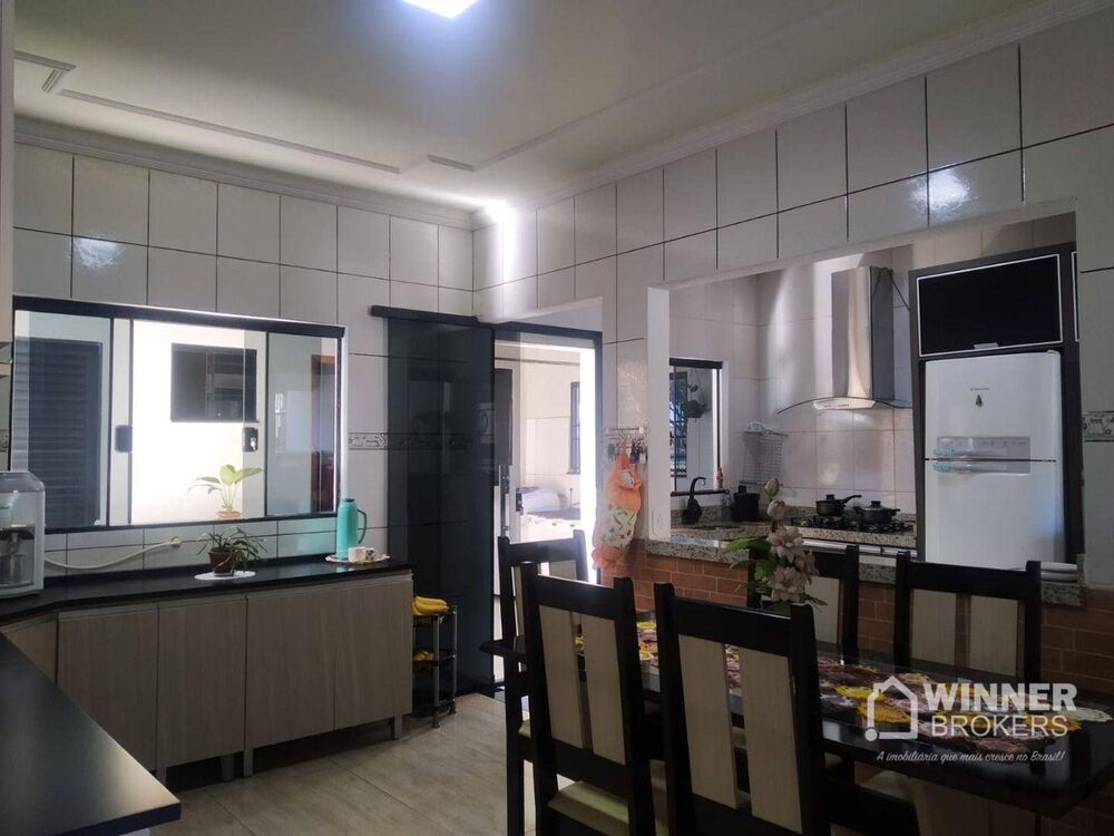 Casa, 3 quartos, 138 m² - Foto 3