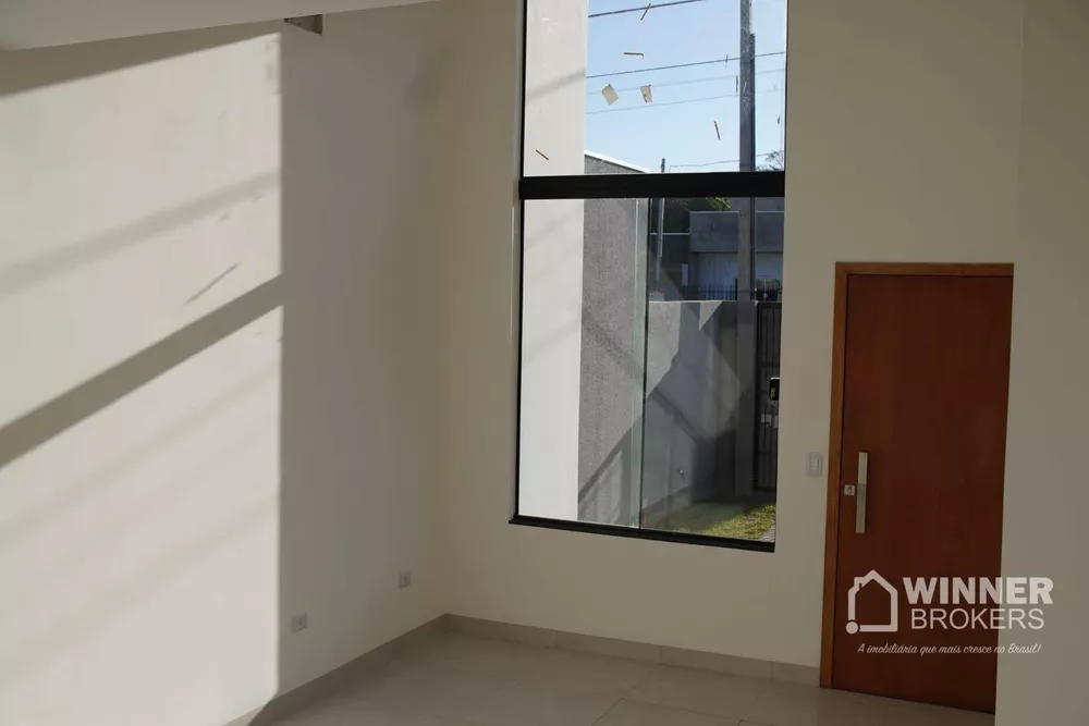 Casa à venda com 2 quartos, 67m² - Foto 3