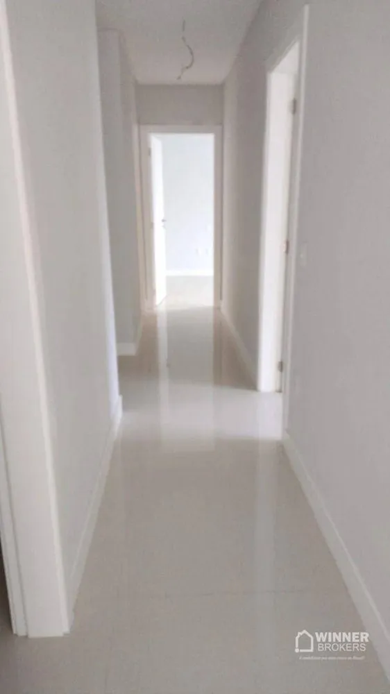 Apartamento, 3 quartos, 145 m² - Foto 2