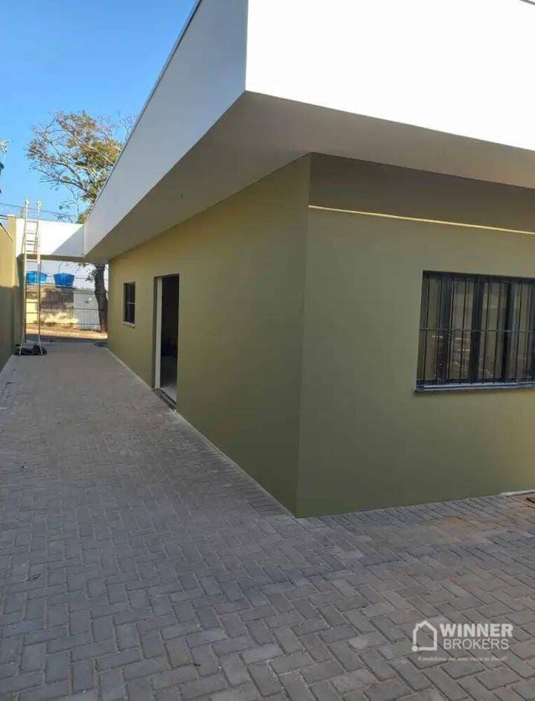 Casa à venda com 2 quartos, 180m² - Foto 9