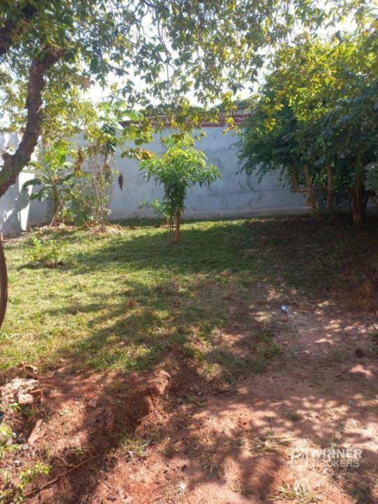 Casa à venda com 2 quartos, 180m² - Foto 13