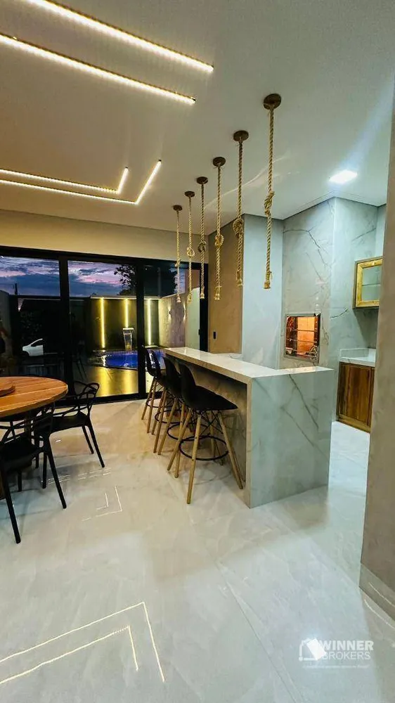 Casa, 3 quartos, 135 m² - Foto 2