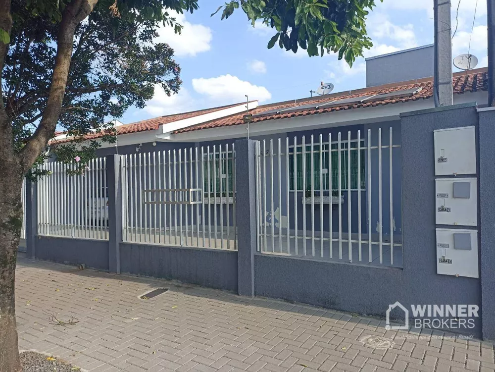 Casa à venda com 5 quartos, 218m² - Foto 3