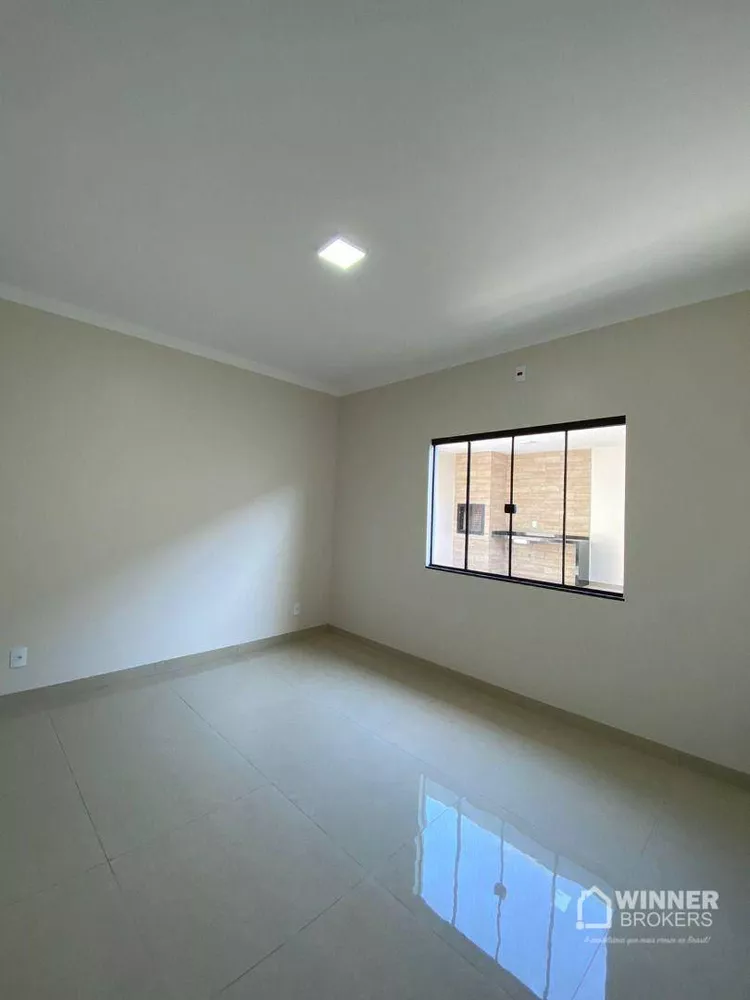 Casa à venda com 3 quartos, 98m² - Foto 3