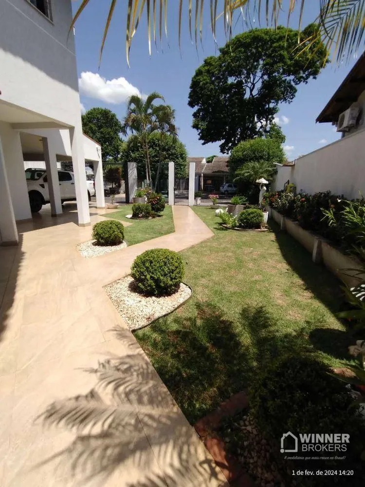 Sobrado, 3 quartos, 400 m² - Foto 1