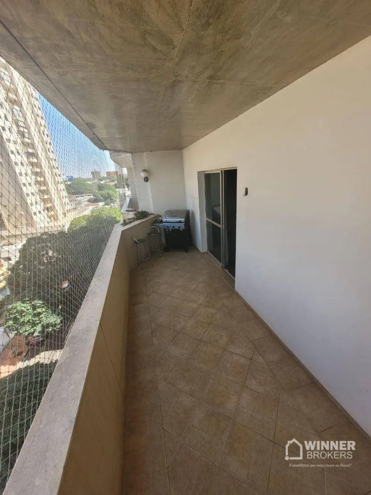 Apartamento, 3 quartos, 263 m² - Foto 2