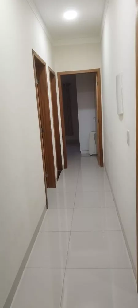 Casa à venda com 3 quartos, 250m² - Foto 7