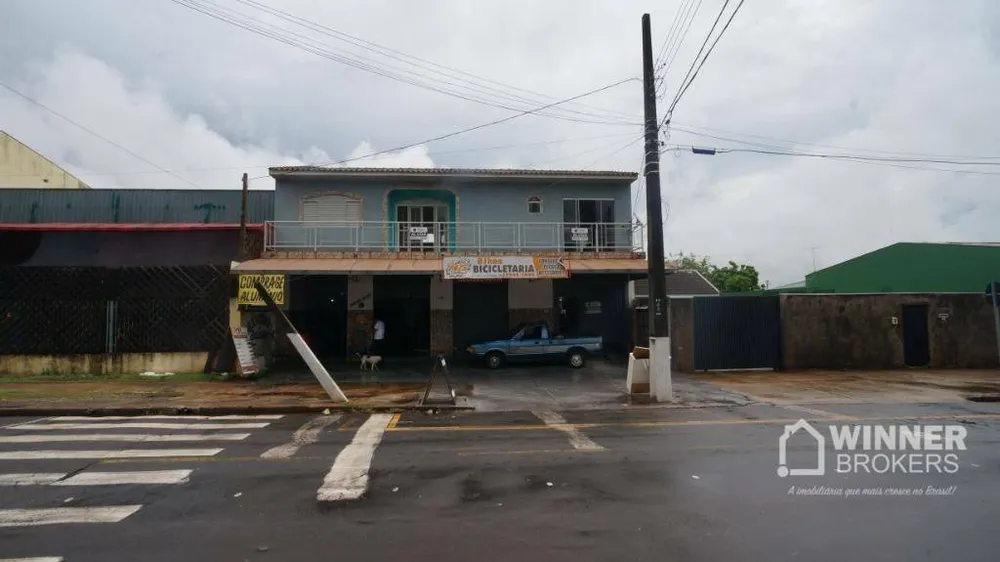 Sobrado, 3 quartos, 325 m² - Foto 1