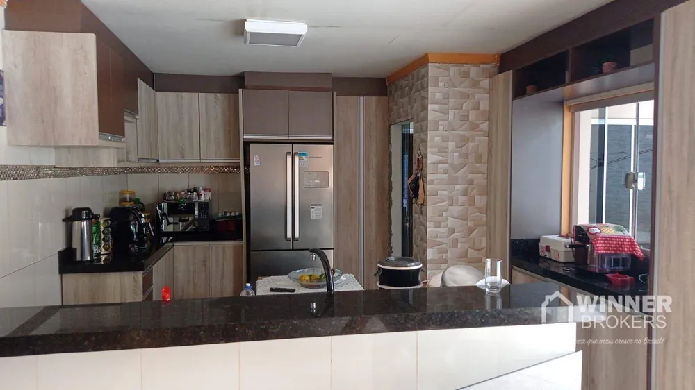 Casa, 3 quartos, 250 m² - Foto 6