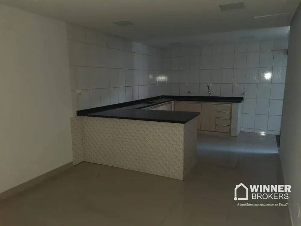 Casa, 5 quartos, 215 m² - Foto 2