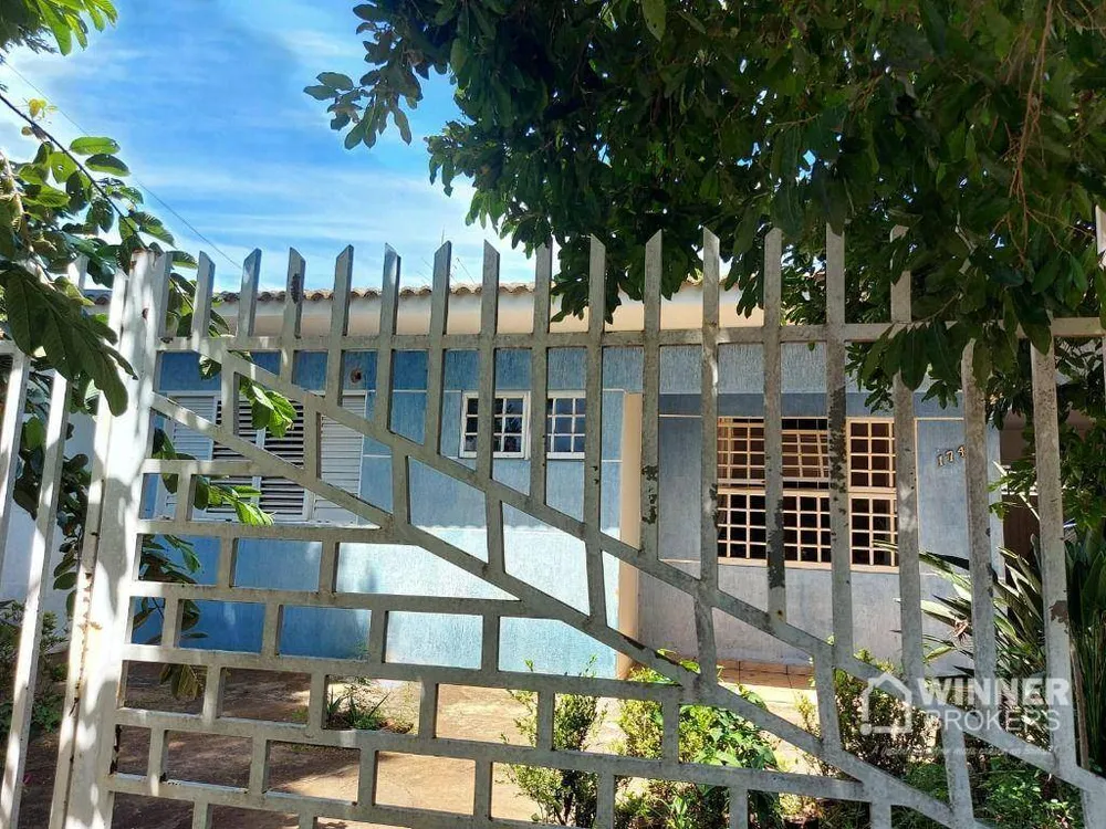 Casa, 3 quartos, 171 m² - Foto 3