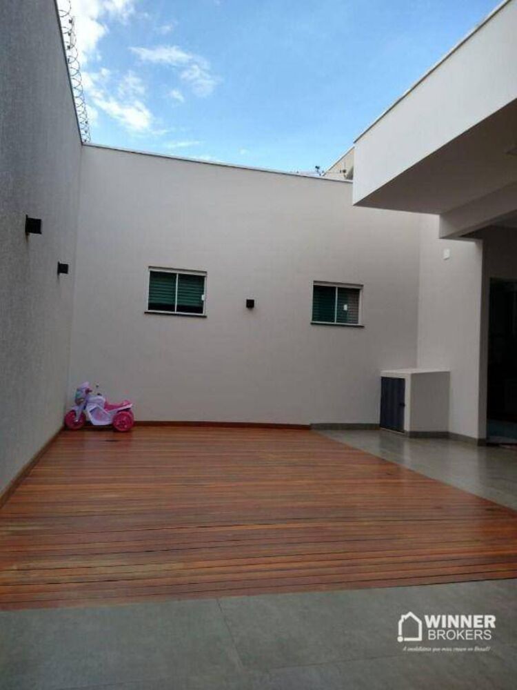 Casa, 3 quartos, 200 m² - Foto 8