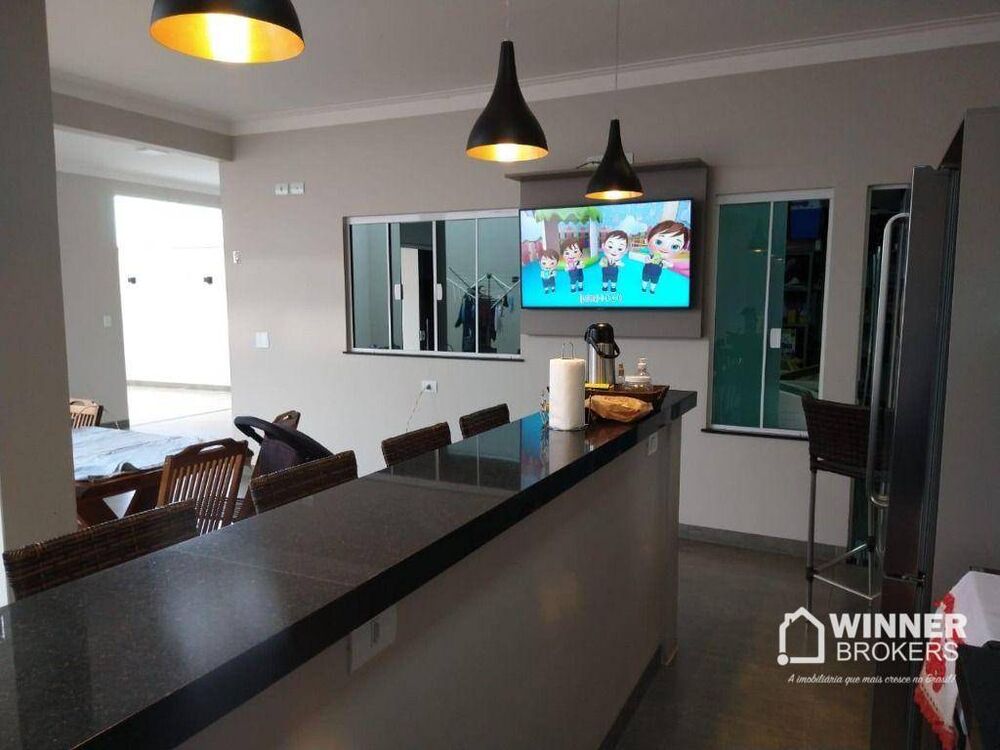 Casa, 3 quartos, 200 m² - Foto 9