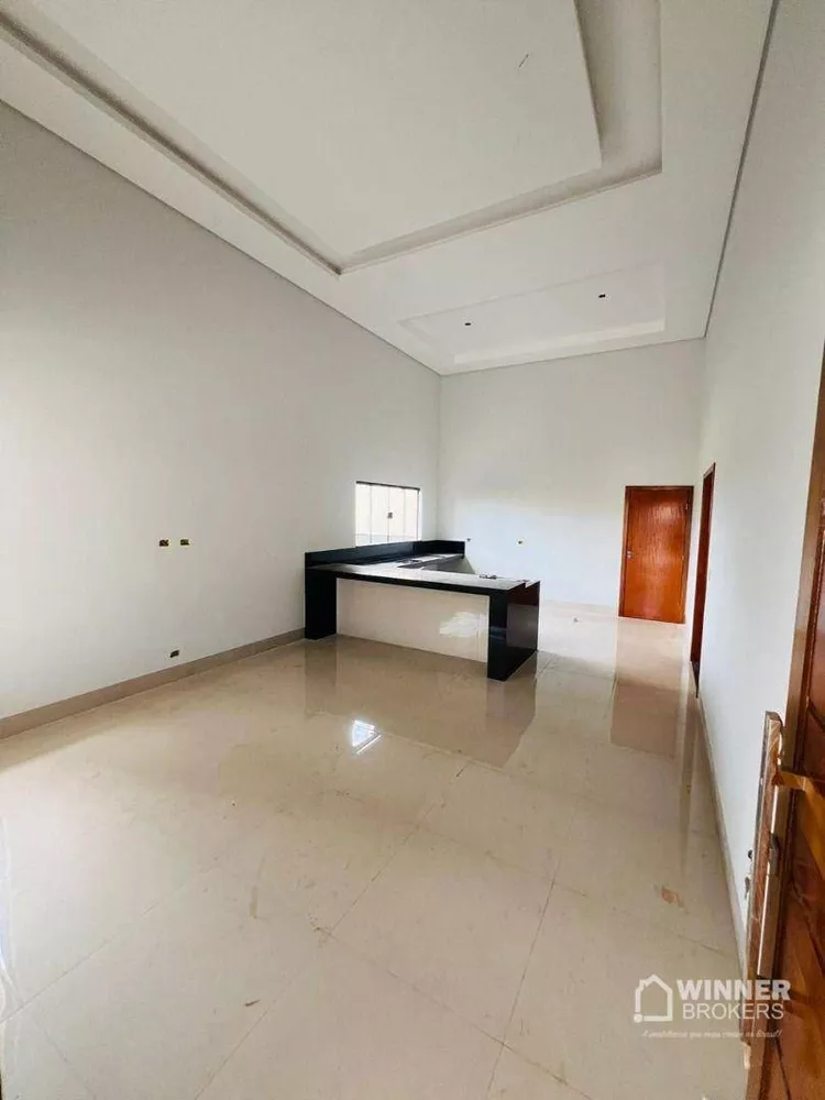 Casa à venda com 3 quartos, 170m² - Foto 4