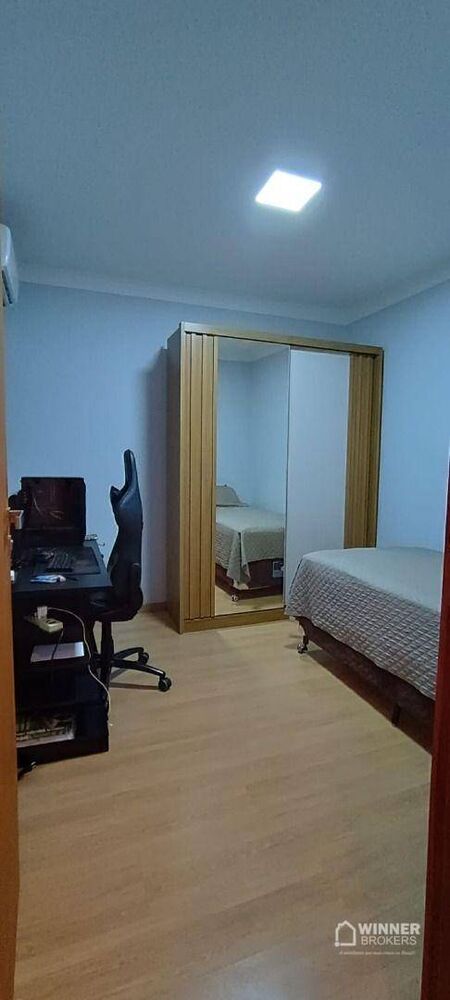 Casa, 4 quartos, 268 m² - Foto 8