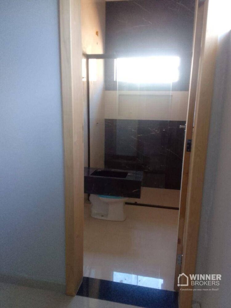 Casa à venda com 3 quartos, 196m² - Foto 11