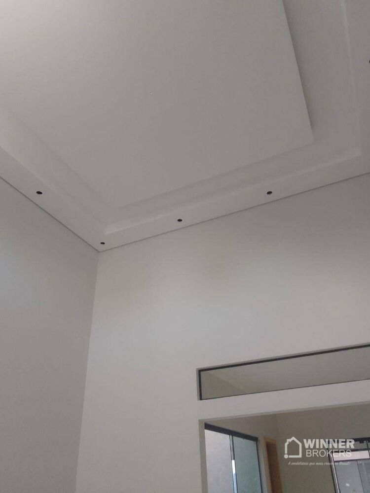 Casa à venda com 3 quartos, 196m² - Foto 5