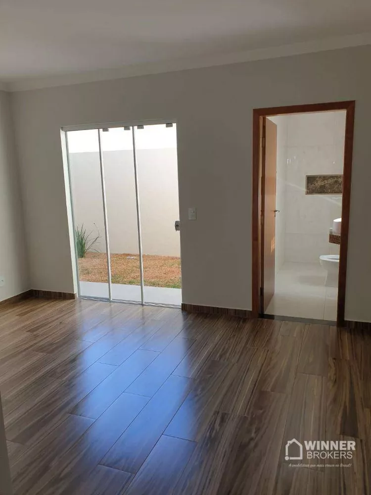 Casa à venda com 3 quartos, 92m² - Foto 8