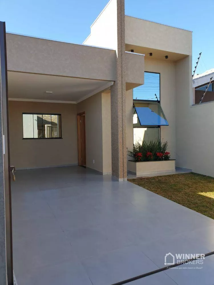 Casa à venda com 3 quartos, 92m² - Foto 1